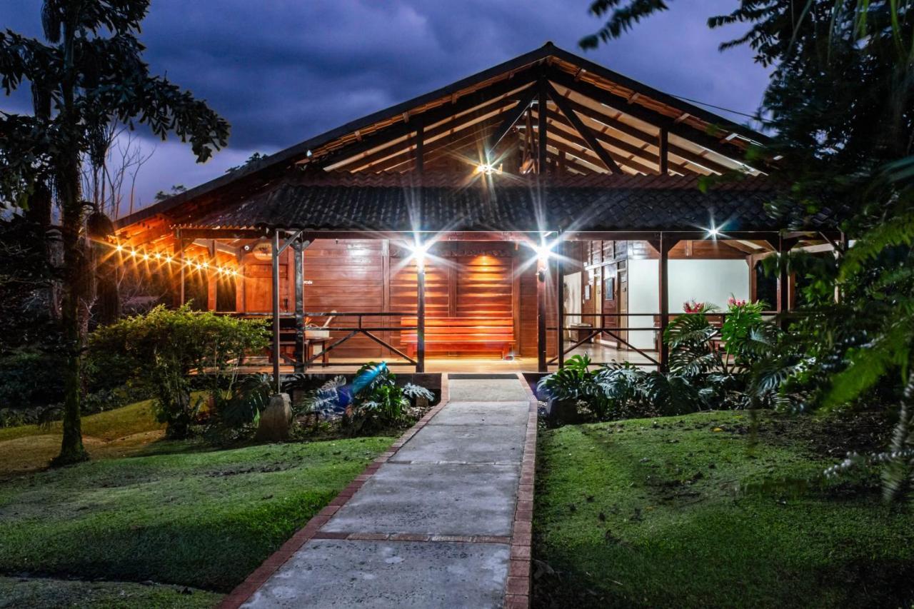 La Anita Rain Forest Colonia Dos Ríos Esterno foto